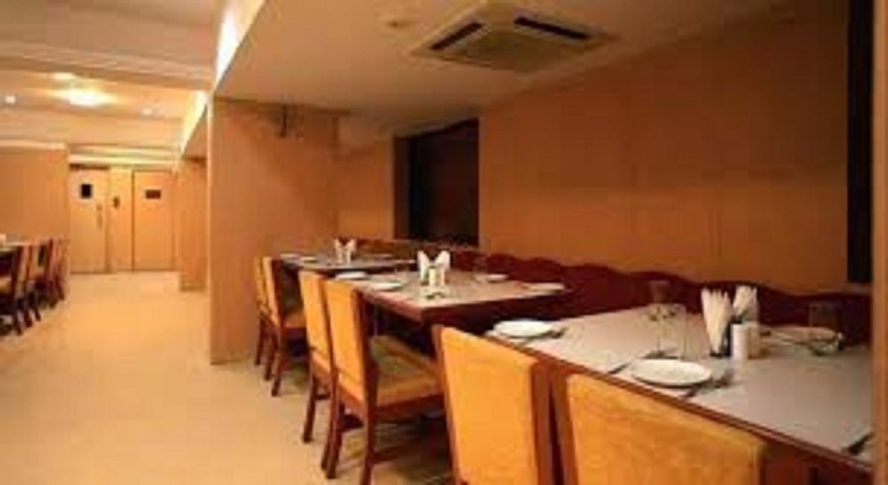 Hotel Shirdi Sai Wada Exterior foto
